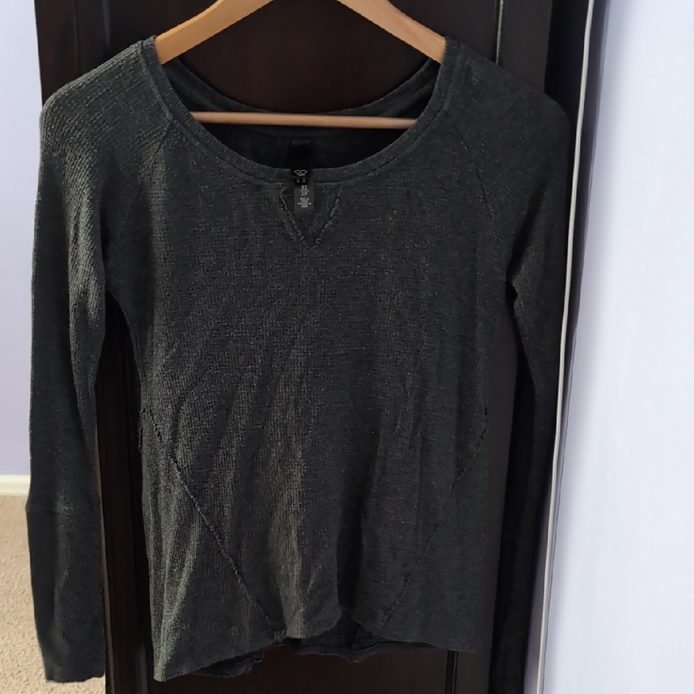 Aeropostale Dark Gray Long Sleeve Top